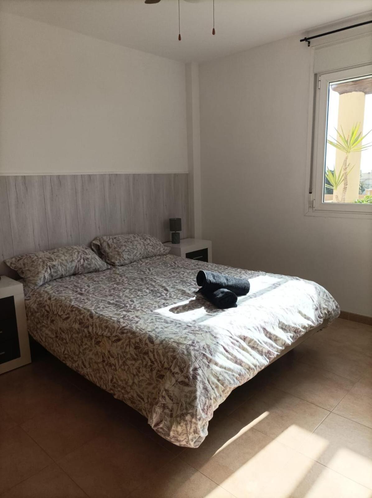 Apartamento con piscina y terraza con vista al mar Vinarós Esterno foto